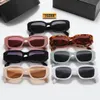 Modedesignerin Sonnenbrille für Frauen Herren Outdoor Shades Mode klassische Lady Luxus Eyewear Mix Farbe Optional dreieckig Signature Gafas Para el Sol de mit Box