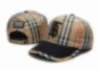 Casquettes de baseball de mode classiques hommes de créateur de base de base de baseball de luxe plage unisexe capuche ajusté Street Street Summer Sports Broderie Sunshade Hat K-1