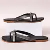 Slippers eenvoudige en comfortabele vrouwelijke zomer Koreaanse mode casual slijtvaste niet-slip slip flopflops ademende strand