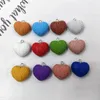 Charms 10pcs Kawaii kolorowe serce urocze żywica ręcznie robiona imitacja przędzy pływający wisiorek płaski biżuteria DIY