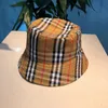 Vintage designer hattar män kvinnor sommar utomhus rese strand sunhats bred grim sunhat solskydd hink