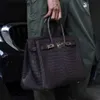 Bolsa de bolsa 7A de bolsa artesanal 7A Genuíno com água tingida 35 feminino Crocodilo Leathersqb1