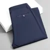 Pantaloni cortosi da uomo allungare il solido set di asciugatura per ufficio casual nero smart cimopere estate gamba dritta coreana