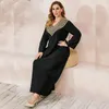 Casual klänningar V-ringningsbroderier Abayas för kvinnor Autumn Winter Robe Longue Femme Musulmane Dubai Abaya Kaftan Turkiet Islam Muslim Dress