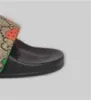 Vintage Designer Sandals Flip Flops popularne kapcie skórzane gumowe gumowe wysokie sandały kapcie modne płaskie pantofel dla kobiet na zewnątrz sh037