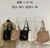 High-end Jungle Retro Tote Bag dragkedja tryckt shoppingväska kvinnors europeiska och amerikanska mode axelhandväska grossist
