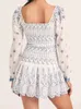 Broderie à manches bouffantes romantique blanc bleu floral floral élastique mini-robe femme femme basse volant ourlet robe de vacances 240410