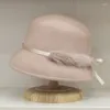 Boinas femininas de inverno cloche chapéu elegante jogador de balde de lã com faixa de fita de peles de peles Fedora Festa