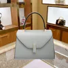 2024 Top Women's Sac à bandoulière Sac en cuir Niche Design Fashion Simple Locking Hand Bill of Lading Boulling Oblique Span Women's Bag grande capacité