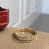 High End Designer smycken ringar för kvinnors Carter Två rad Diamond Starry Ring för par V-guld och fingerljus lyx och designkänsla Original 1: 1 med riktig logotyp