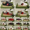 Designer schoenen aas sneakers tekenfilms Casual schoenbij echt lederen borduurselstrepen klassieke sneaker voor mannen vrouwen