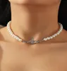 Chokers Tempérament créatif Collier de perles courts Femmes Simple Diamond Pendant Fashion Lady Jewelry3945464