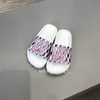 Designer de luxe Kids Slippers Summer Stripe Slipe Boy Beach Indoor Flip Flip Flops Children Classic Girl Fil