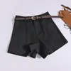 Dames shorts Casual Suit vintage eenvoudig voor zomer 2024 Hoge taille pocket a-line brede been korte broek met riem