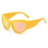 Solglasögon europeisk amerikansk stil kvinnor punk stilfullt uv400 skydd män solglas cykling kör utomhus solglasögon