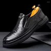 Chaussures décontractées marque Business Cuir Men Spring / Summer Slip on Locs Breathable Soft Shoe Black Black Flats Driving