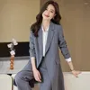 Dwuczęściowe spodnie damskie płaszcz średniej długości na wiosnę i jesień 2024 Koreańska wersja Koreańska wysokiej klasy szary garnitur dwuczęściowy zestaw