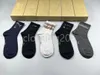 Tasarımcı Çok Moda Tasarımcı Erkek Çoraplar Kadın Pamuk Çok Yönlü Klasik ve Ayak Bileği Nefes Alabilir Karışık Futbol Basketbol Çorapları Erkekler İçin Luxurys Sports Sock