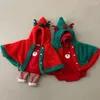 Jackets uit de herfst- en winter Koreaanse versie van de baby Christmas Cape Ins Dress Dikke