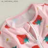 Moiffe de maillot de bain bébé à manches longues à manches longues Capes de plage de plage Rush Protective Swimsuit Cute Strawberry Print Swimsuit + Sun Hat Set Q240418