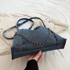 Bolsa de crossbody de jeans de jeans de cordão de grande capacidade, com hobo de grande capacidade com bolsa de bolsa de bolsa de moda de pulseira ajustável para mulheres