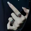 Clusterringe Goth rotes Kristall Edelstein Ring dunkler Ausschnitt Vintage Geometrische Form für Frauen Retro Party Schmuck offenes Geschenk