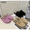 2024 Designer slippers luxe pluche slippers anti-skid platte schoenen dames wol