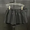 Kjolar prepomp 2024 sommarsamling elastisk midja svart randiga veckade shorts kjol kvinnor gp911