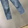 Conception de jeans pour femmes brodées de poche directement pour les femmes 2024 Pantalon de cigarette radieux élastique élastique à taille élastique