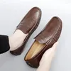 Sıradan Ayakkabı Loafers Erkek Kadın Modaya uygun mokasenler Tekne Erkek Resmi Daireler Sürüş Erkek Düğün Tasarımcısı Artı Boyut 35-48