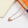 Luxury Letter Charm Pendant Chain Necklace Brand Designer Gold Silver Plated rostfritt stål Chokers Fashion Jewerlry Accessories With Box Never Fading