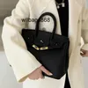 TOTES Tasarımcı Çanta L Yüksek Sınıf Lychee Tahıl GÜNLÜK DERİ DERİ ÇANTI VE KIŞ İÇİN BÜYÜK KAPASİTE İLE TAVSİYE EDİLEN TOGO ÜST KAPALI Cowhide Crossbody Bag