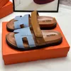 2024 dames slippers ontwerper slipper chypre glijbanen sandalen sandalen noir kalfsleer leer olijf roze suede blauw canvas groen oranje kaki zwarte witte vrouwen schoenen mannen glijbanen