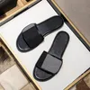 GLIDES Designer Velcro Sandalen Fashion METALLISCHE SLIDE SLIPPERS VROUWEN ZOMER LEDER LEDER VLOKT FLIP LADES STRAND SANDAL FLATS ENKLE ENKEL RUMBER SOLE MULES