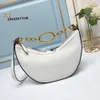 Purse Chain Slimming Cowhide Handbag One 2024 Crossbody Stud High-end Small Bag Design Vallentiiino Saddle Shoulder Bags Fashionable Evening Women 02X1