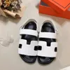 Designer Top Quality Womens Platform Sandals Men Stinders Stinders Slipper Brand Classic Casual Outside Slipper Beach Real Leather Shoes Taille 35-45