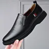 Casual Shoes British Style Gents Ręcznie robione sukienka Męskie Biuro Tokowe Biuro Włoskie oryginalne skórzane mokasyna dla mężczyzny