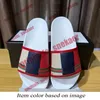 Designer sandalen slippers rubberglaasjes bloemen brokaat vrouwen mannen slipper platte rubber slippers mode gestreepte bloemen dierenafdrukken zomer strandschoenen glijden