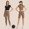 Camisas activas Tops de entrenamiento para mujeres Crop de verano Slim Vele versátil Versátil Copa de yoga Top Slimming Fitness Gym Sports Resilient