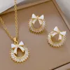 Charmante vrouwen sieraden set 18k geel goud vergulde bling cz oorbellen ketting set voor meisjes vrouwen met een vrije keten voor feest bruiloft mooi cadeau