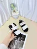 Luxo Sandals Baby Sandals Printing Sapatos Infantil Custo Preço Tamanho 26-35, incluindo Box Two Color Garotas opcionais Meninos Slippers 24April