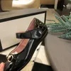 럭셔리 걸스 공주 신발 디자이너 캔버스 진짜 가죽 신발 아이 스위트 댄스 플랫 브랜드 여자 로퍼