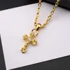 CH KRO Classic Splating 24K Gold Flame Diamond Cross Naszyjnik Spersonalizowany lekki luksusowy urok dla mężczyzn i kobiet