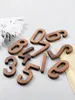 Декоративные фигурки лизеф деревянные номера почтовые ящики ореховых ящиков для внешних советов DIY Craft Projects Home Знак на стене