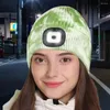 Berets unisex beanie hoed met LED -licht zachte hoge elasticiteit super heldere dimbare USB oplaadbare doppen koplamp