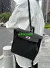 Sac à dos en cuir Sacs de luxe de luxe KY sac à main haut de gamme pour femmes en 2024 Nouveau petit sac à dos pour femmes sac à dos