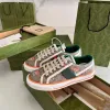 Sneaker designer di scarpe di tela jacquard denim donna uomo green rosso reso ricamo da remio piatti casuali con scatola