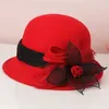 Boinas H733 Fedoras Hat feminino Autumn Winter Dome Retro Lã Felta Curto curto Fio Pena Bacia Cap