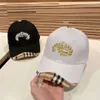 Luksusowy klasyczny projektant Casquette Women Men Caps 4 sezony unisex snapbacks liter sportowy cap 2Colors