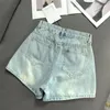 Kvinnors shorts rippade jeans designer denim shorts för kvinnor sommar lös kort byxa designhål jean shorts